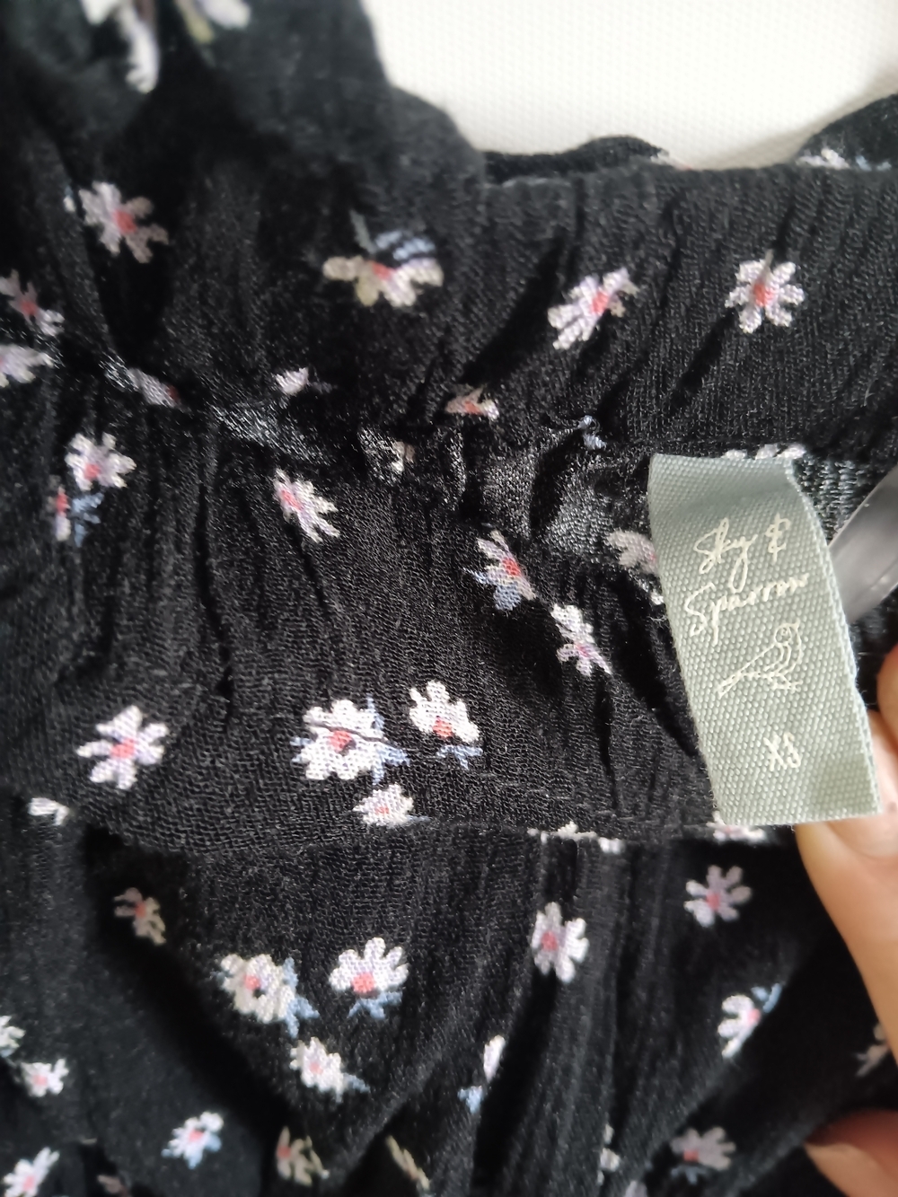 Sky & Sparrow Strapless Romper XS Black Floral Smocked Tube Top Mini Summer Boho - Picture 3 of 5